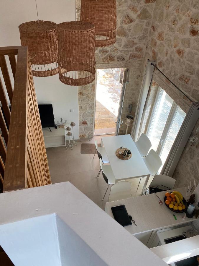 Amygdalo Spiti Villa อายิโอสนิโกลาโอส ภายนอก รูปภาพ